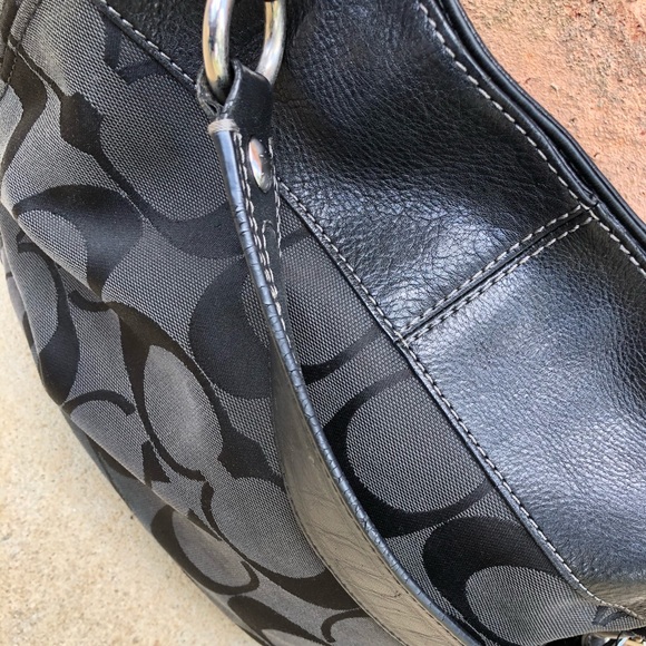 Stunning Everyday Black and Dark Gray Coach bag! - Picture 7 of 8